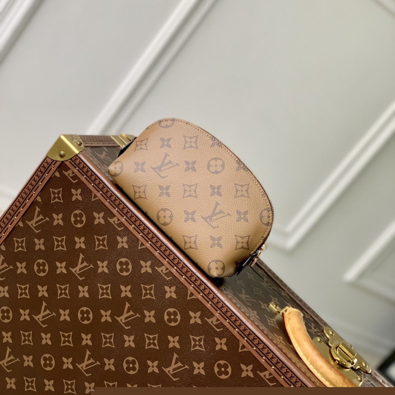 LV Clutch Bags